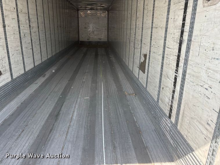 image for item ER3279 2005 Wabash dry van trailer