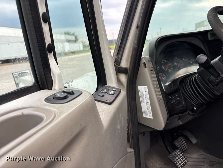 2017 International LF687 PROSTAR+