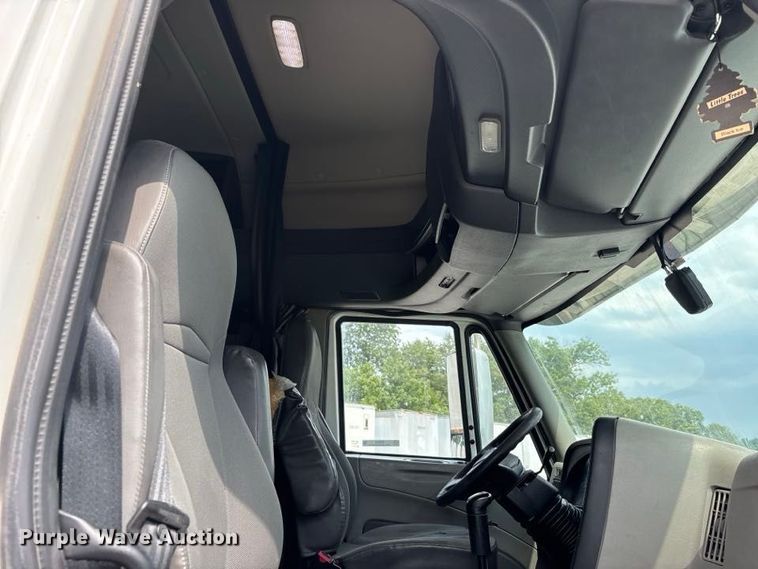 2017 International LF687 PROSTAR+