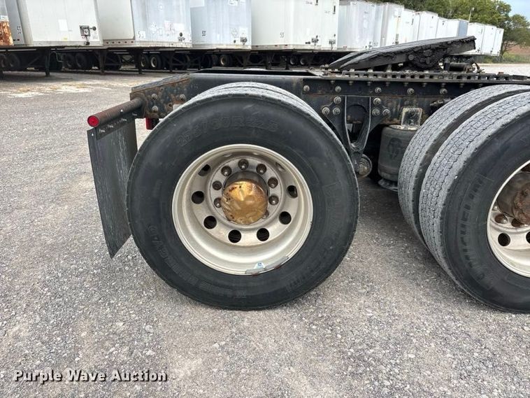 2017 International LF687 PROSTAR+