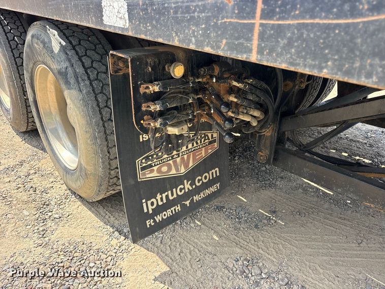 image for item ES8103 2012 Freightliner Business Class M2 rollback truck