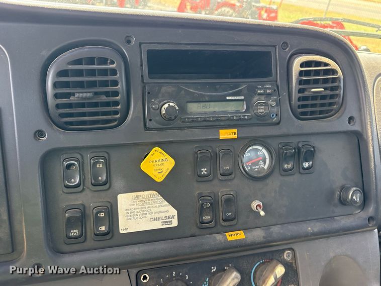 image for item ES8103 2012 Freightliner Business Class M2 rollback truck