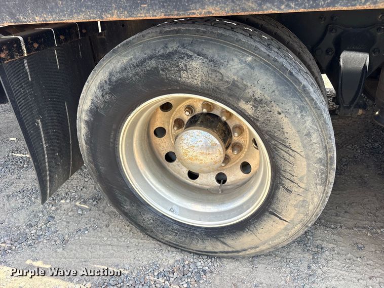 image for item ES8103 2012 Freightliner Business Class M2 rollback truck