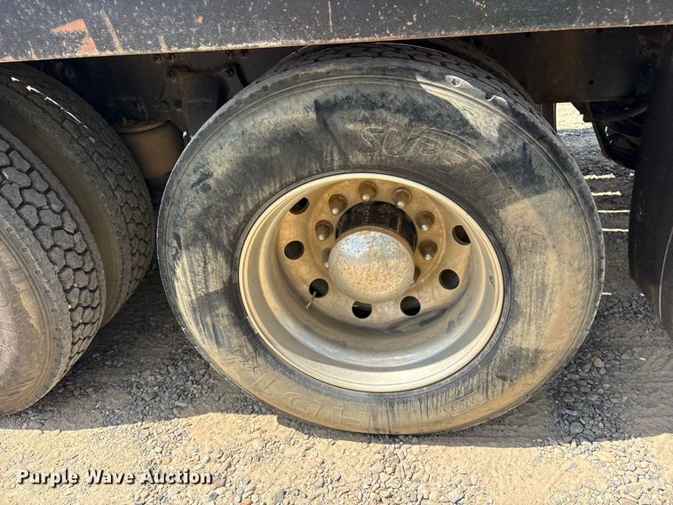 image for item ES8103 2012 Freightliner Business Class M2 rollback truck