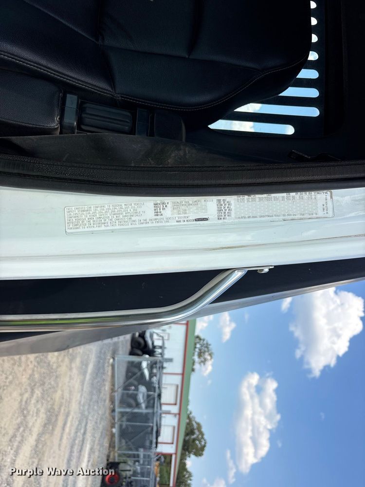 image for item ES8103 2012 Freightliner Business Class M2 rollback truck