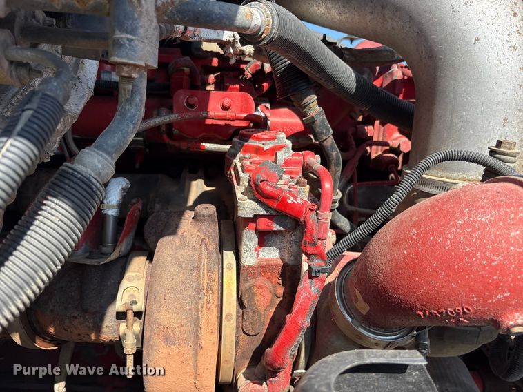 image for item ET0404 2015 International ProStar 122 semi truck
