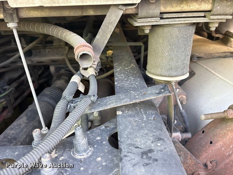 image for item ET0404 2015 International ProStar 122 semi truck