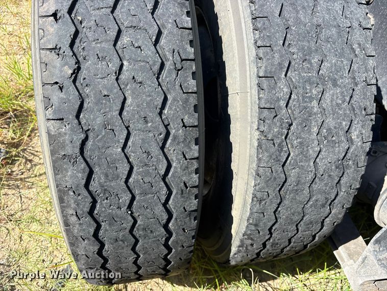 image for item ET0404 2015 International ProStar 122 semi truck
