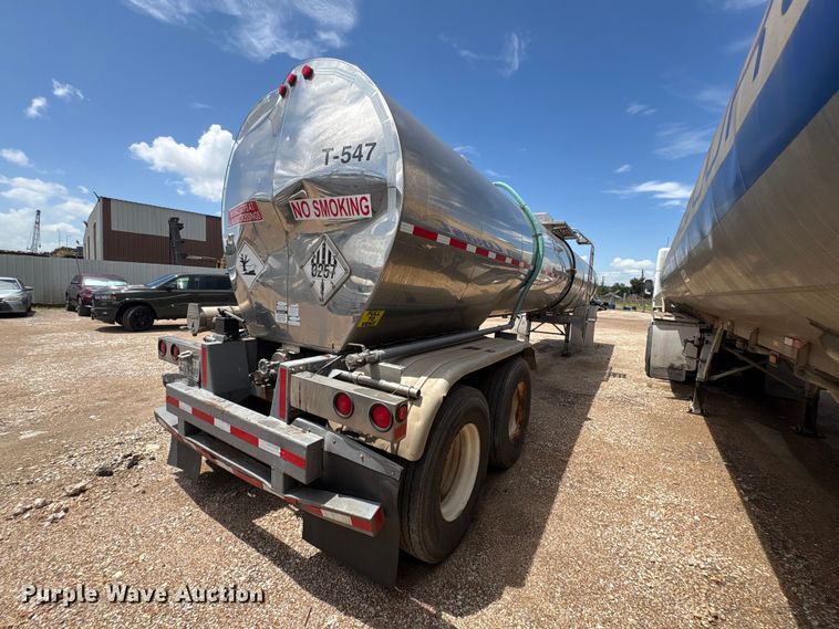image for item EU0824 1998 Polar fuel trailer