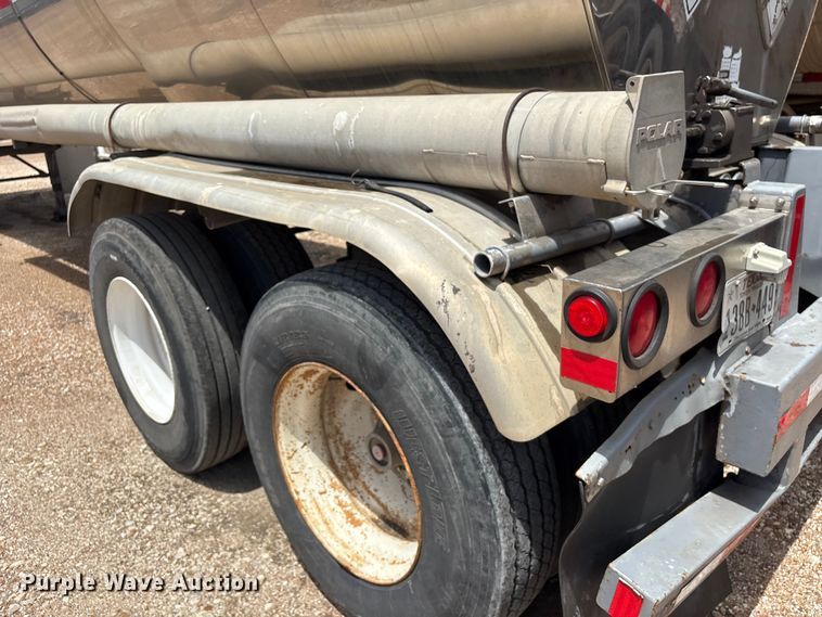 image for item EU0824 1998 Polar fuel trailer