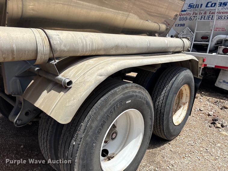 image for item EU0824 1998 Polar fuel trailer