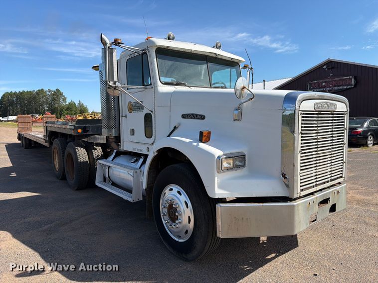 image for item EU0886 1991 Freightliner Long Conv. semi truck