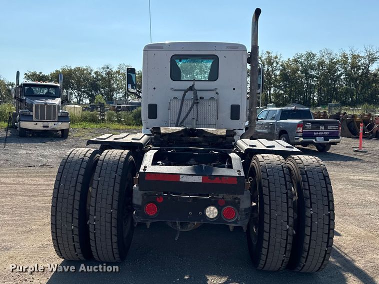image for item EV6115 2016 Peterbilt 567 