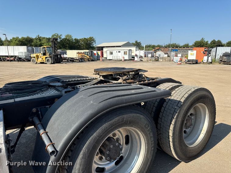 image for item EV6115 2016 Peterbilt 567 