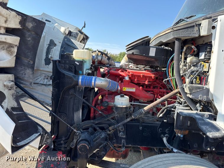 image for item EV6115 2016 Peterbilt 567 