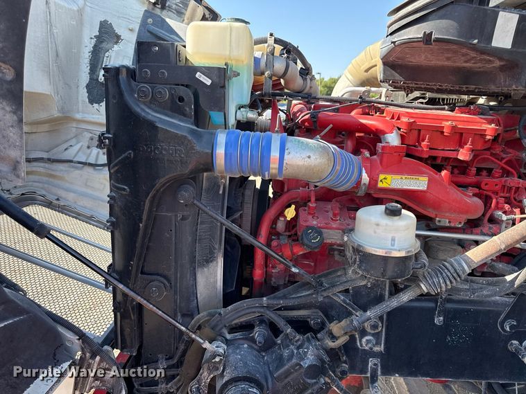 image for item EV6115 2016 Peterbilt 567 