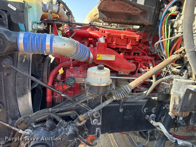 image for item EV6115 2016 Peterbilt 567 