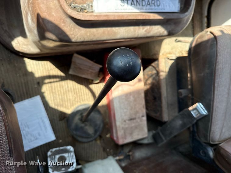 image for item EV6151 1982 Ford LN9000 semi truck