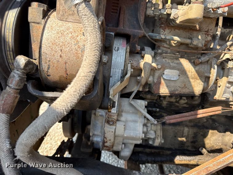 image for item EV6151 1982 Ford LN9000 semi truck