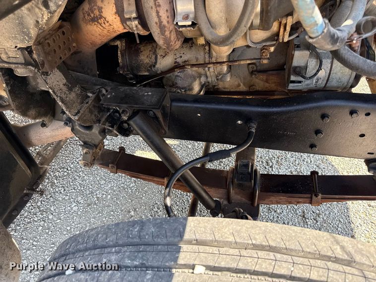 image for item EV6151 1982 Ford LN9000 semi truck