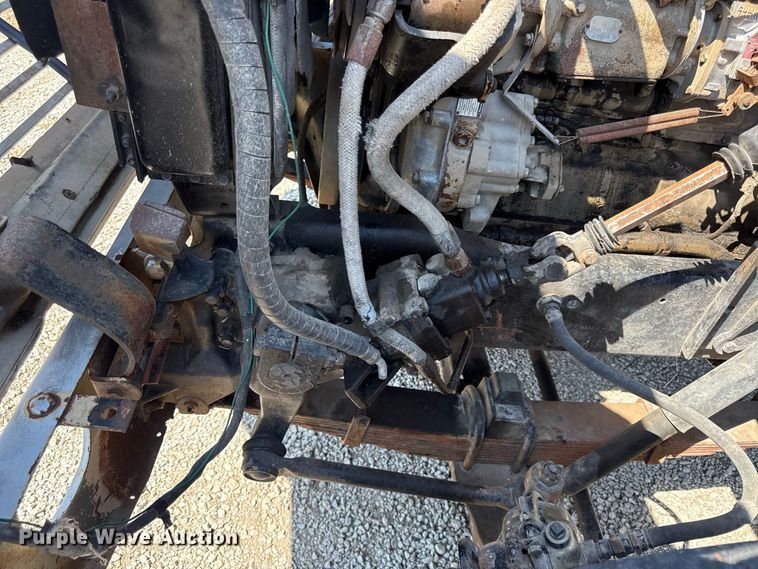 image for item EV6151 1982 Ford LN9000 semi truck