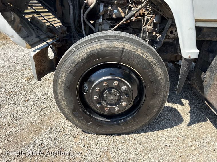 image for item EV6151 1982 Ford LN9000 semi truck