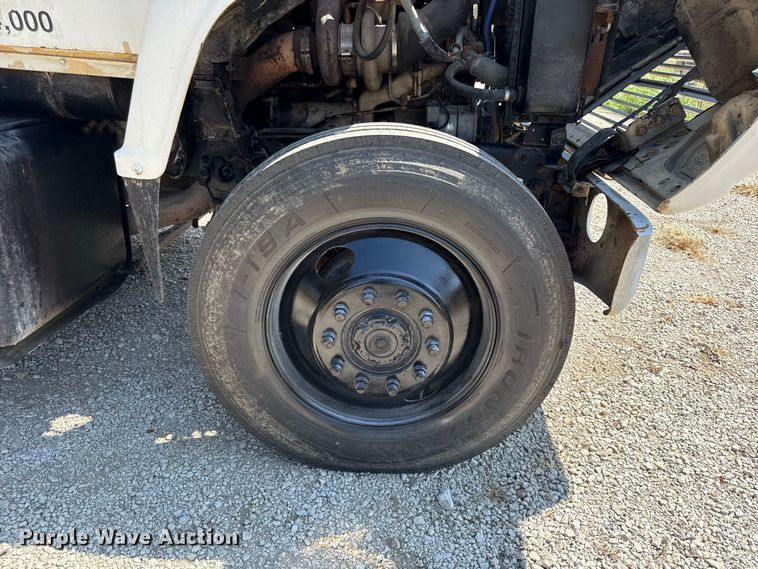 image for item EV6151 1982 Ford LN9000 semi truck