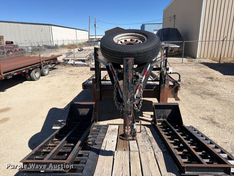 image for item EW2237 2009 Delta Manufacturing  FS equipment trailer