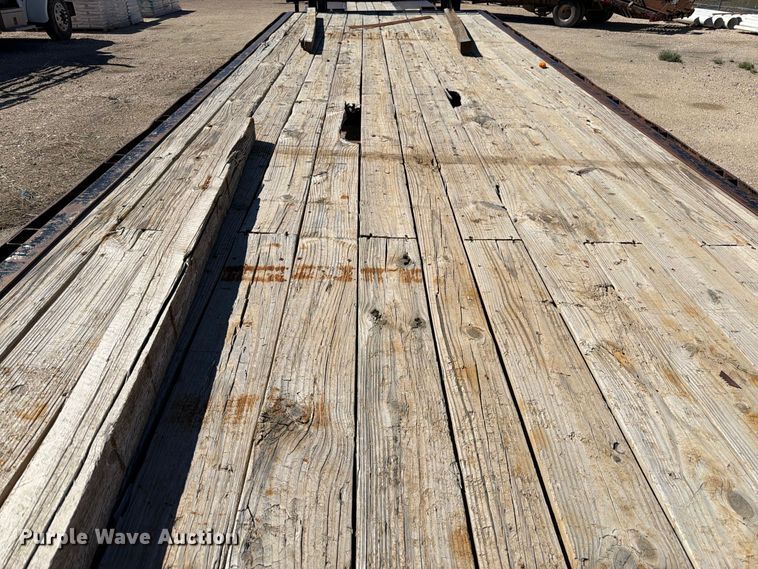 image for item EW2237 2009 Delta Manufacturing  FS equipment trailer