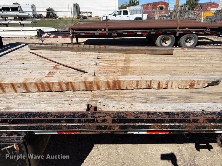 image for item EW2237 2009 Delta Manufacturing  FS equipment trailer