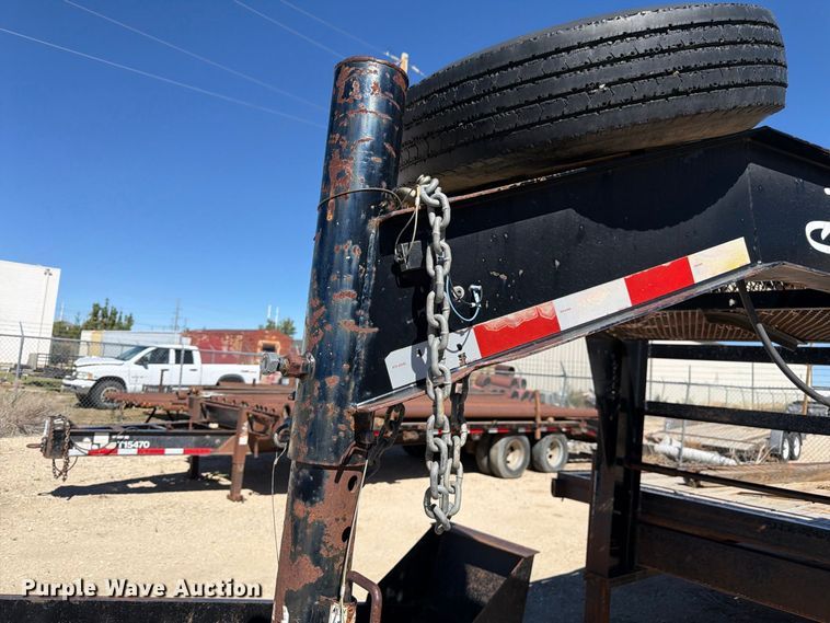 image for item EW2237 2009 Delta Manufacturing  FS equipment trailer