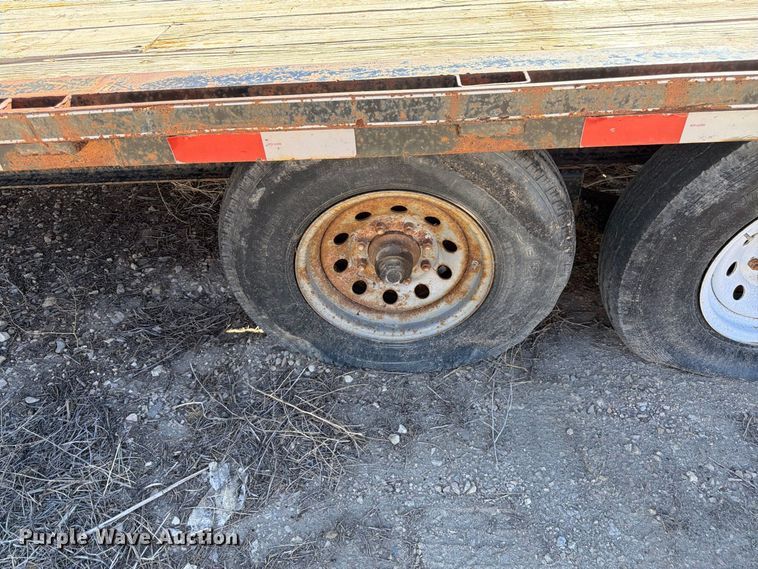 image for item EW2237 2009 Delta Manufacturing  FS equipment trailer