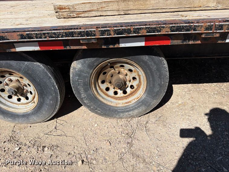 image for item EW2237 2009 Delta Manufacturing  FS equipment trailer