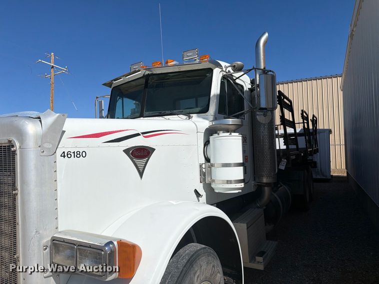 image for item EW2238 1998 Peterbilt 379 flatbed truck