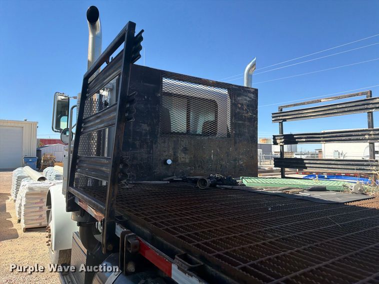 image for item EW2238 1998 Peterbilt 379 flatbed truck