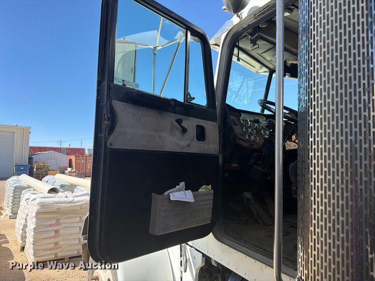 image for item EW2238 1998 Peterbilt 379 flatbed truck