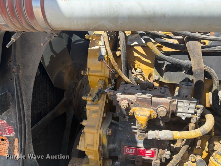 image for item EW2238 1998 Peterbilt 379 flatbed truck