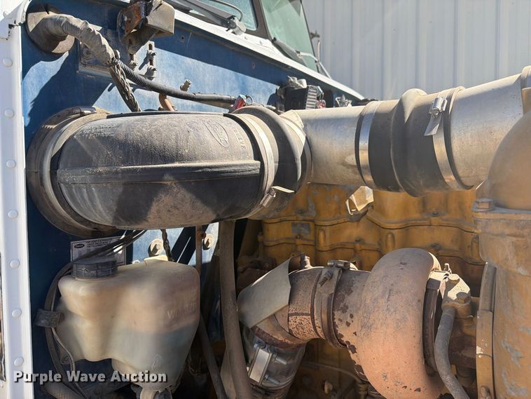 image for item EW2238 1998 Peterbilt 379 flatbed truck