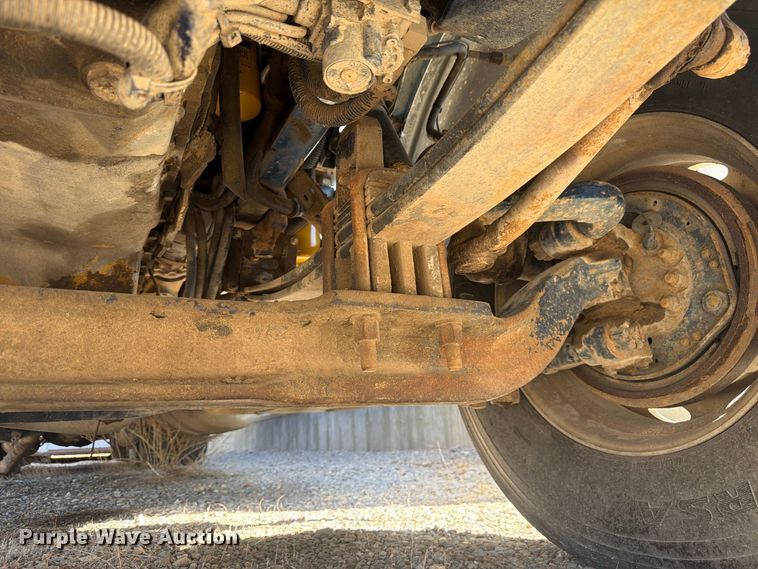 image for item EW2238 1998 Peterbilt 379 flatbed truck