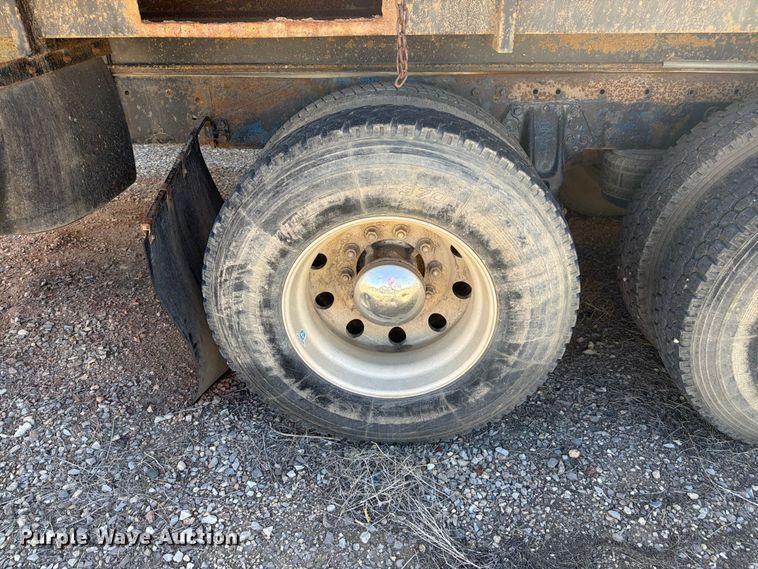 image for item EW2238 1998 Peterbilt 379 flatbed truck