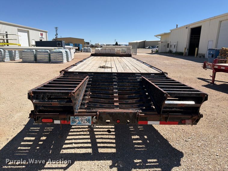 image for item EW2240 2009 Delta Manufacturing  FS equipment trailer