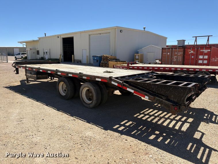 image for item EW2240 2009 Delta Manufacturing  FS equipment trailer