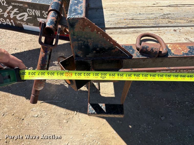 image for item EW2240 2009 Delta Manufacturing  FS equipment trailer