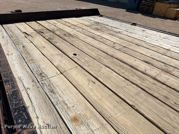 image for item EW2240 2009 Delta Manufacturing  FS equipment trailer