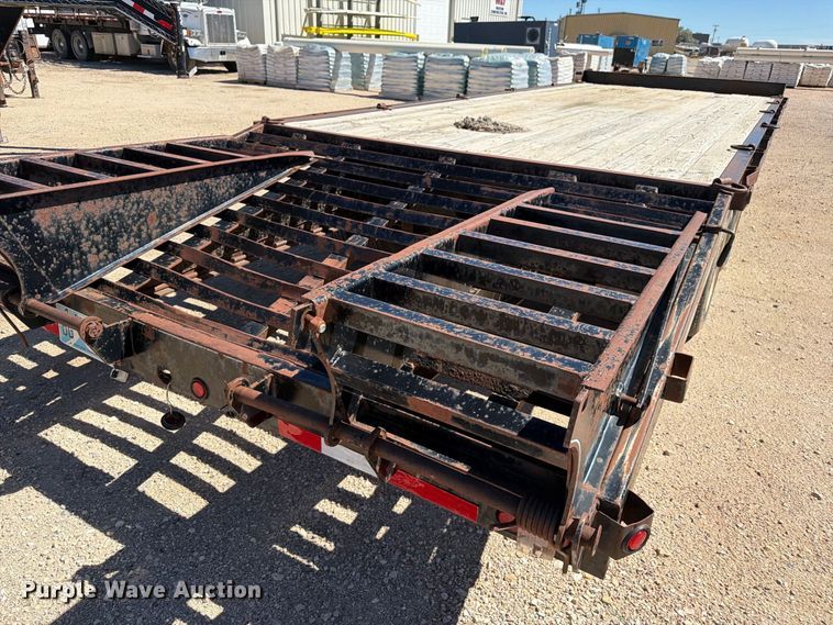 image for item EW2240 2009 Delta Manufacturing  FS equipment trailer
