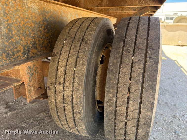 image for item EW2240 2009 Delta Manufacturing  FS equipment trailer