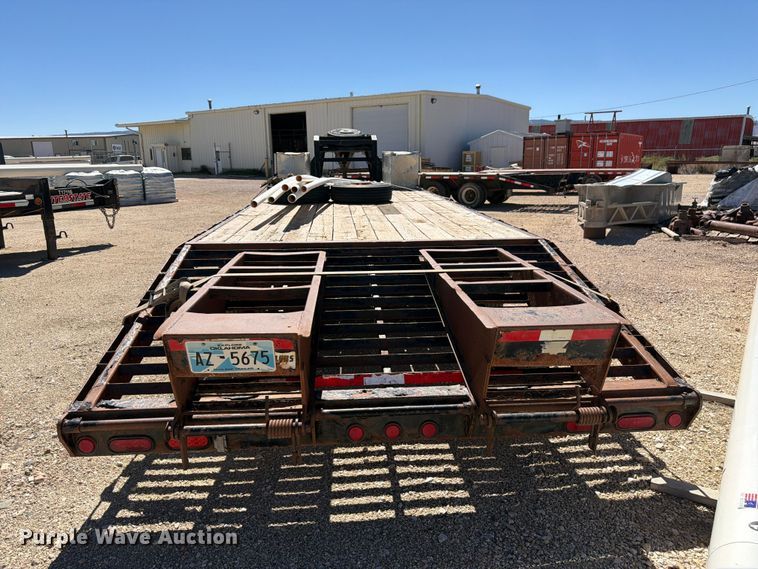 image for item EW2242 2014 PJ equipment trailer