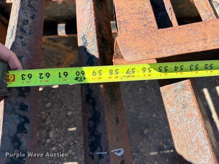 image for item EW2242 2014 PJ equipment trailer