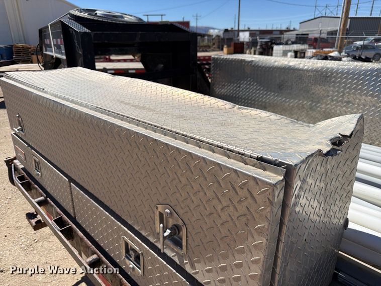 image for item EW2242 2014 PJ equipment trailer