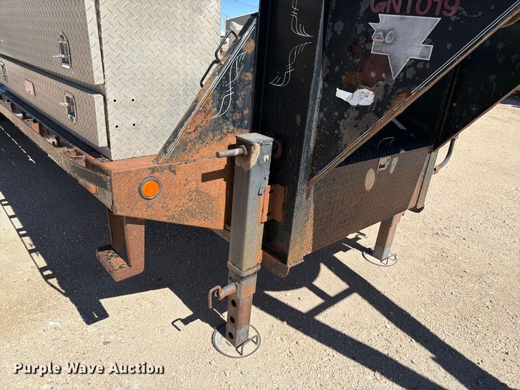 image for item EW2242 2014 PJ equipment trailer